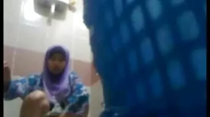 Mulatto leert neuken met een blanke porno film gratis kijken man.