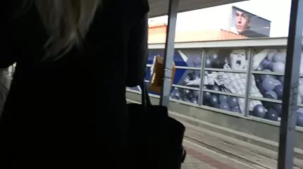 Dick in Gandon betreedt porna gratis kijken Mina Moon ' s kutje.