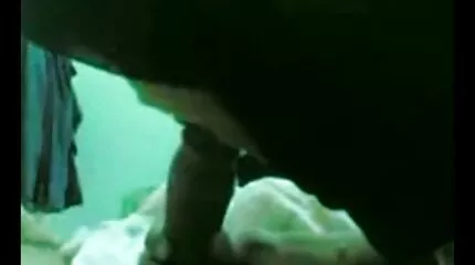 Neefje neukt met oom. gratis neukfilm
