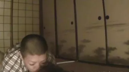 Lesbisch strelen sex film gratis kijken met meid.