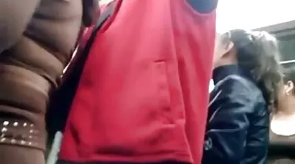 Katie Kush heeft een intimiteit neukfilms gratis met een zwarte man.