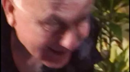 Kameroener is ondeugend gratis seksfilms kijken met Frans als onderdeel van een kunstproject.