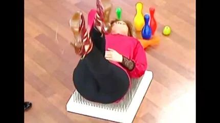 Scarlett neukt met de eerste teller voor geld. gratis porno kijk