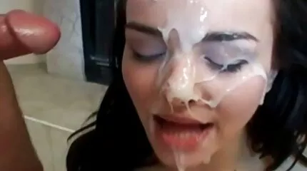 Mashka Vars gratis sexfilms bekijken takes lul en sperma.